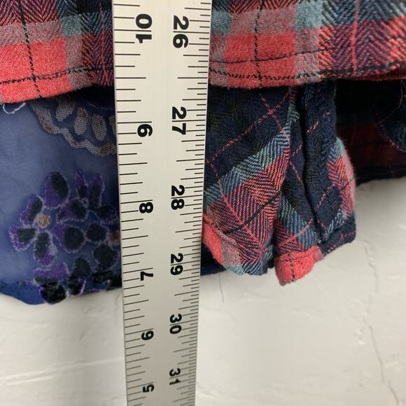 Soft Surroundings Mix Media Plaid Tunic Top Size Petite Medium Flannel Rayon - Picture 9 of 10